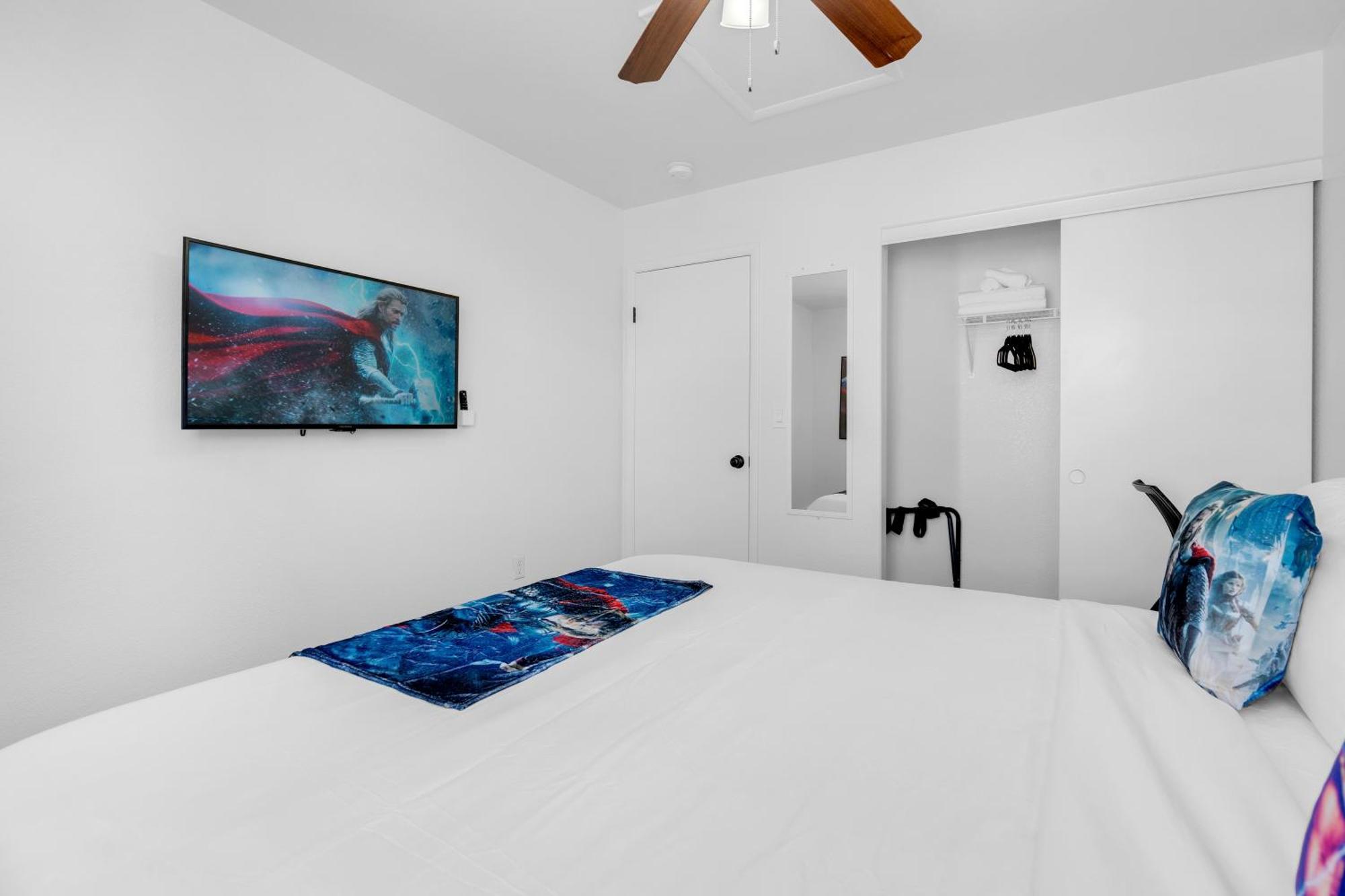 8br 5ba Superhero Retreat-king Beds, Bbq, Hammock, Firepit, Minigolf, Workspace Villa *