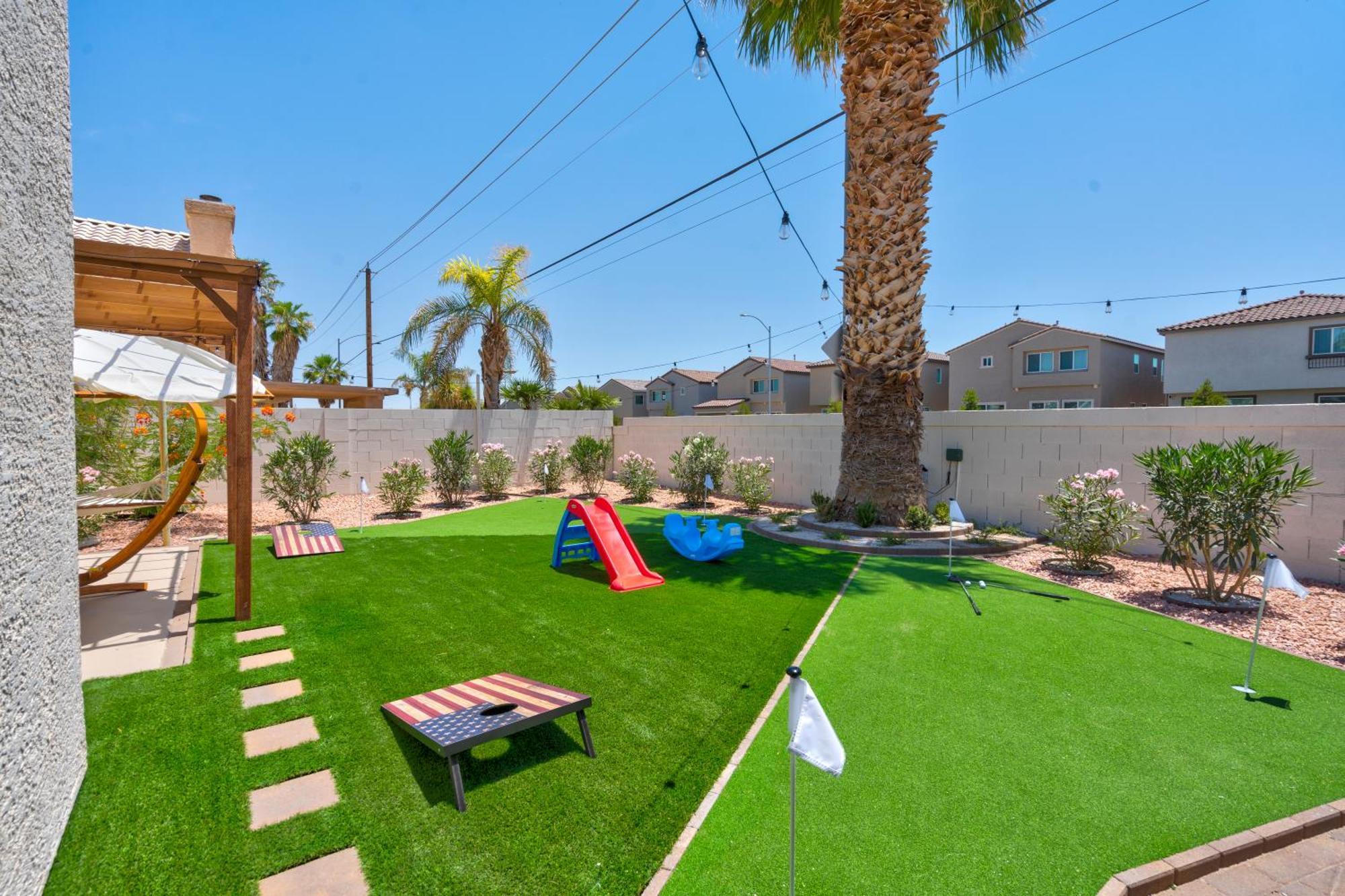 8br 5ba Superhero Retreat-king Beds, Bbq, Hammock, Firepit, Minigolf, Workspace Villa *
